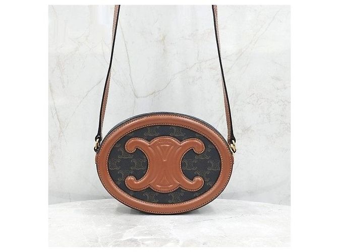 Céline Borsa a spalla Triopea Oval Pulse Large - vista 3