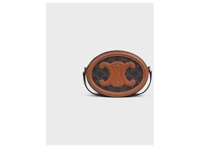 Céline Borsa a spalla Triopea Oval Pulse Large - vista 9
