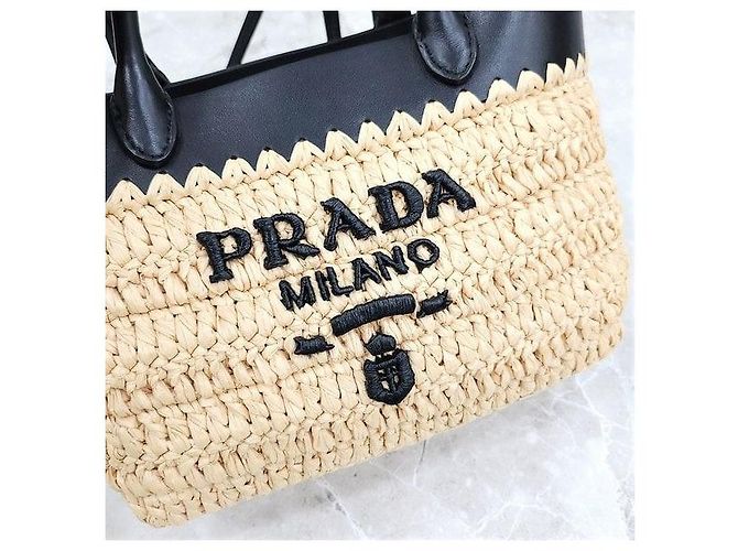 Prada Mini borsa tote in pelle crochet - vista 4