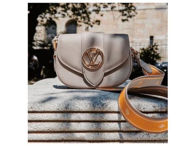 Louis Vuitton Borsa a tracolla Pochette Metis - vista 12