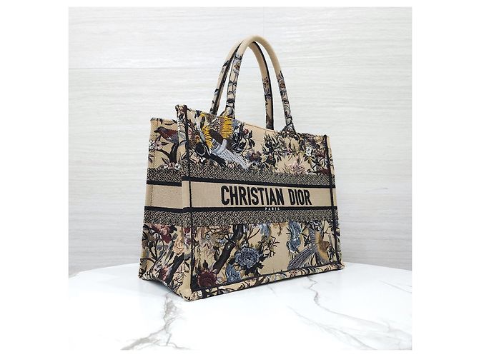Dior Borsa Book Tote Medium Beige Multicolor Ricamo Jardin D'hiver - vista 13