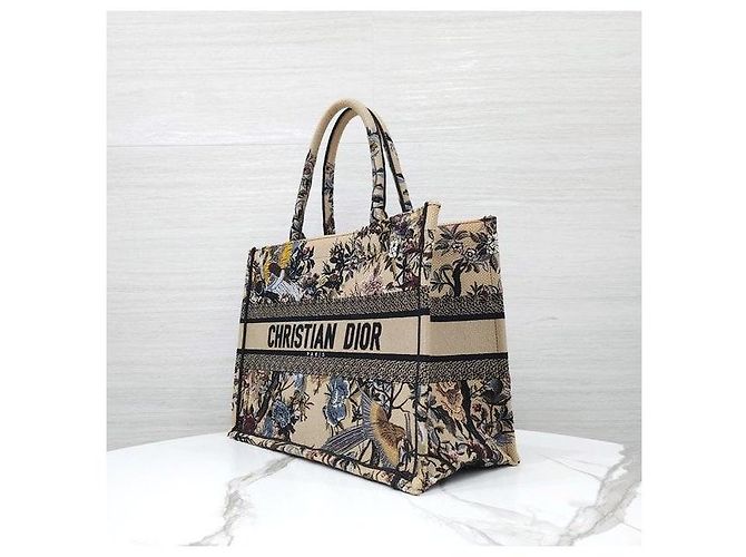 Dior Borsa Book Tote Medium Beige Multicolor Ricamo Jardin D'hiver - vista 2