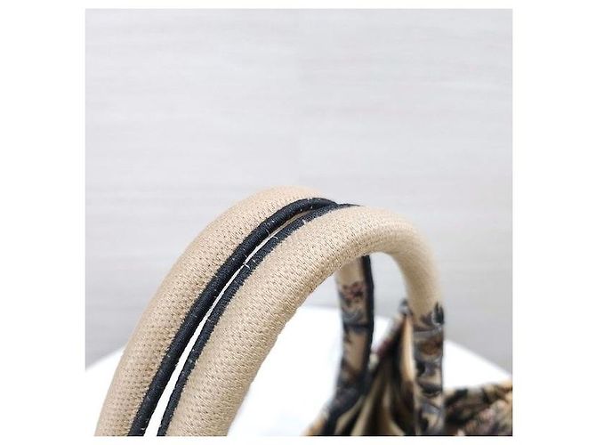 Dior Borsa Book Tote Medium Beige Multicolor Ricamo Jardin D'hiver - vista 5