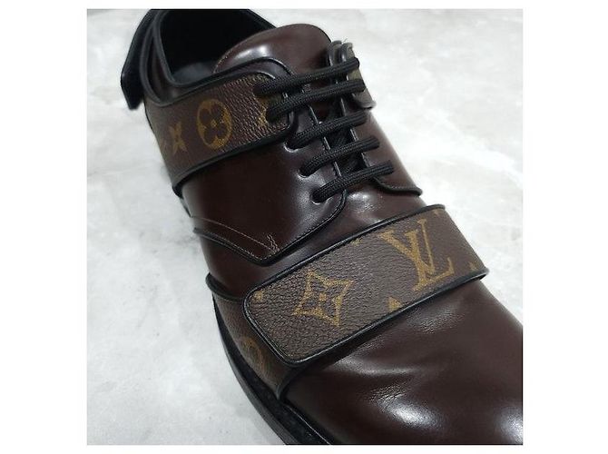 Louis Vuitton Monogram Strap Derby Schuhe - Ansicht 5