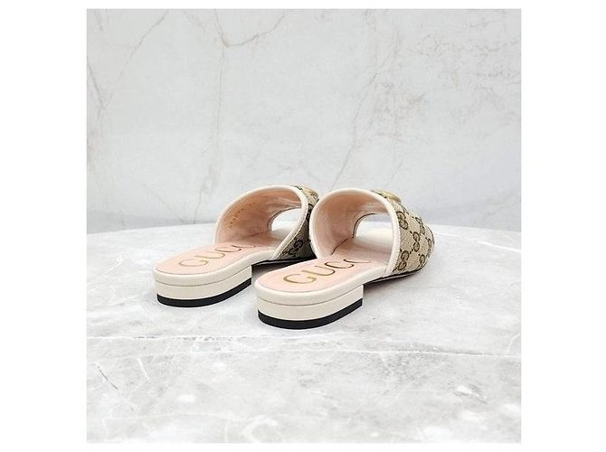 Gucci Gesteppte Slide-Sandalen - Ansicht 5