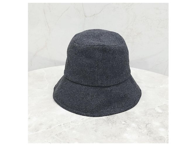 Chanel Bucket Hat aus Kaschmir in Grau - Ansicht 8