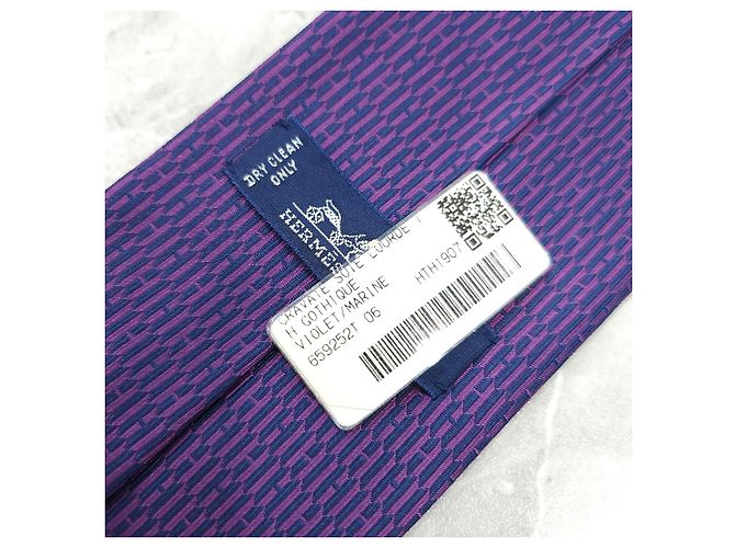 Hermès Seidenkrawatte Violet Marine - Ansicht 11