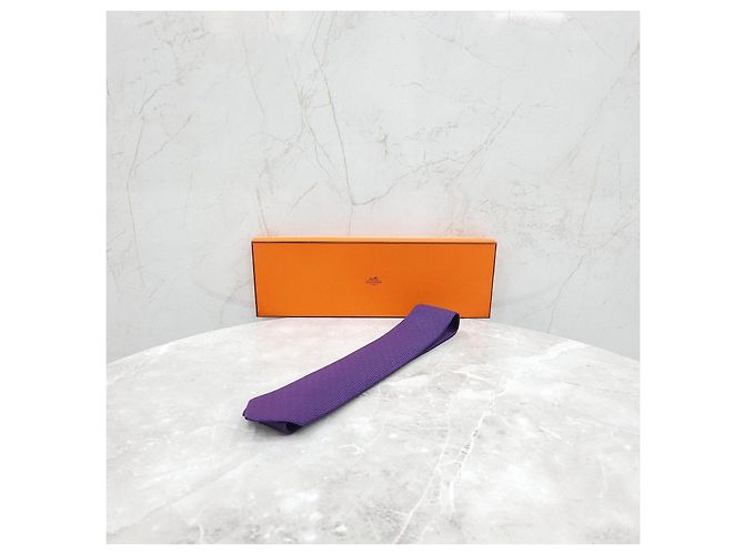 Hermès Seidenkrawatte Violet Marine - Ansicht 12