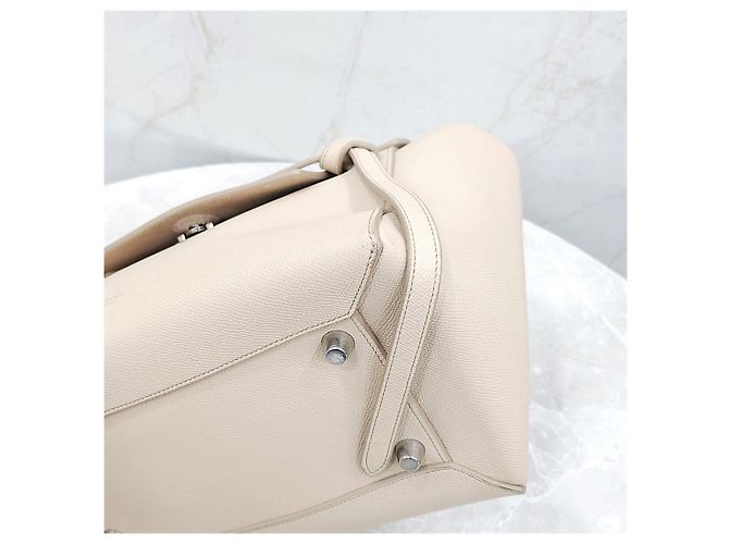 Belt Bag Céline Mini Borsa Cintura in Vitello Martinato Light Taupe - vista 14