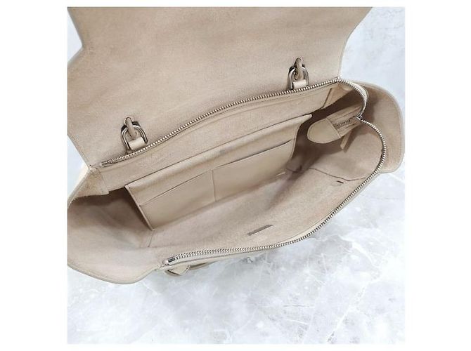 Belt Bag Céline Mini Borsa Cintura in Vitello Martinato Light Taupe - vista 6