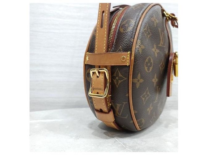 Louis Vuitton Monogram Crossbody Bag - Ansicht 6