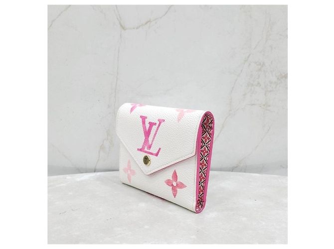 Louis Vuitton Cartera Victorine Giant Monogram - vista 10