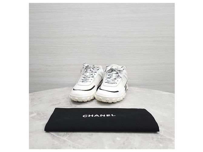 Chanel Weiße Mesh-Tennis-Sneaker - Ansicht 14