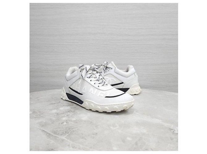 Chanel Weiße Mesh-Tennis-Sneaker - Ansicht 3