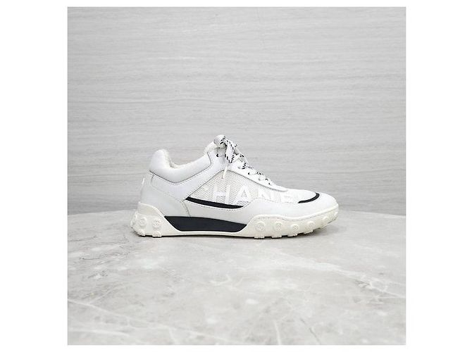 Chanel Weiße Mesh-Tennis-Sneaker - Ansicht 5
