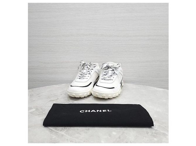 Chanel Weiße Mesh-Tennis-Sneaker - Ansicht 7