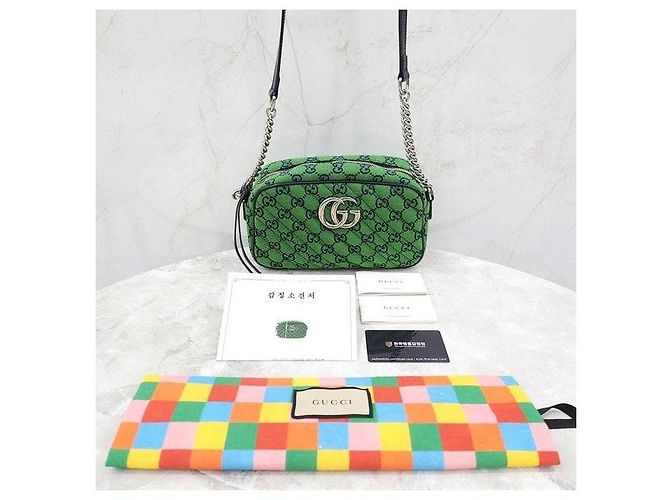Gucci Borsa a tracolla GG Marmont Matelassé Green Small - vista 10