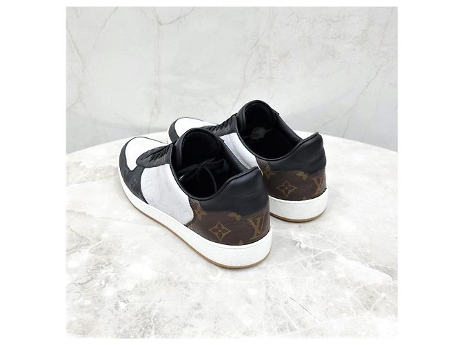 Louis Vuitton Sneakers Monogram Rivoli - vista 9