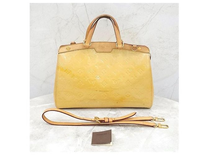 Louis Vuitton Borsa a spalla Tote Monogram Vernis Gialla - vista 6