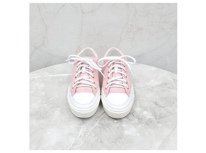 Louis Vuitton Sneakers Stella Monogram Rosa - vista 2