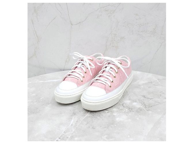Louis Vuitton Sneakers Stella Monogram Rosa - vista 9