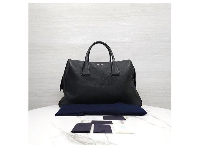 Prada Borsa Tote da Viaggio in Pelle Martellata Logo Nero - vista 10