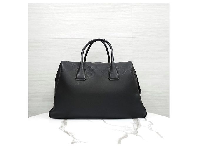 Prada Borsa Tote da Viaggio in Pelle Martellata Logo Nero - vista 13