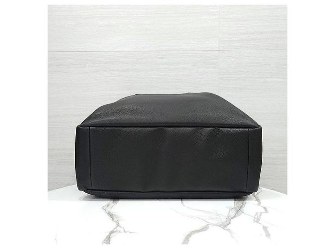 Prada Borsa Tote da Viaggio in Pelle Martellata Logo Nero - vista 8