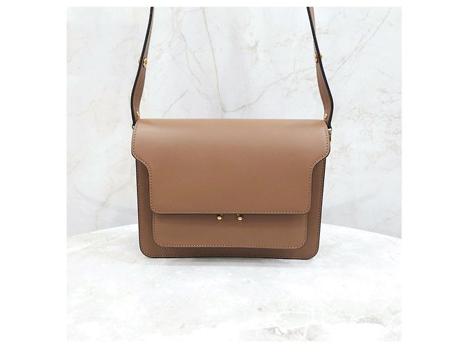 Marni Borsa a tracolla Trunk in vitello Medium - vista 9