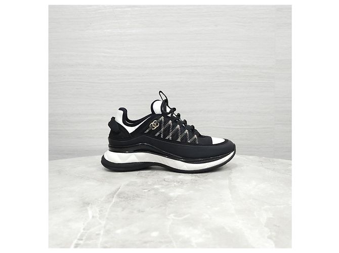Chanel Sneaker aus Mischfasern Black - Ansicht 12