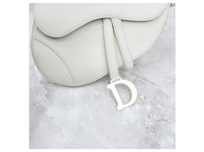 Dior Bolsa Saddle Medium Latte Ultra Matte - vista 4