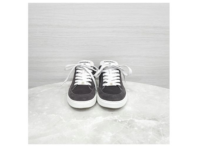 Baskets Chanel Logo en daim vert - vue 10