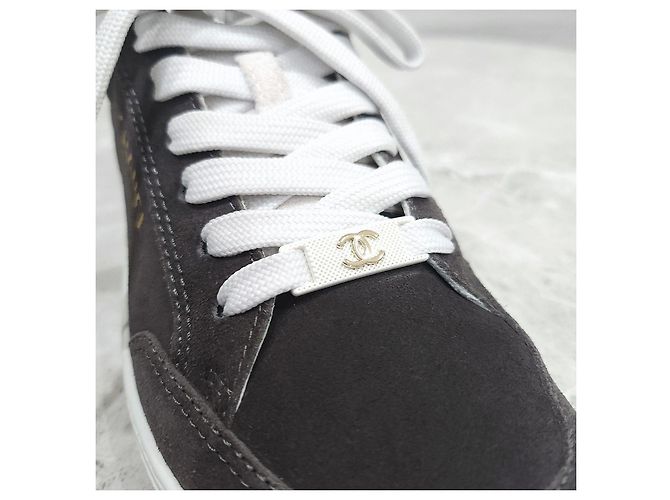 Baskets Chanel Logo en daim vert - vue 14