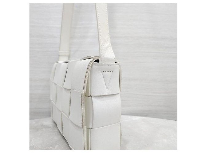 Bottega Veneta Borsa a tracolla Intrecciato Cassette White - vista 5