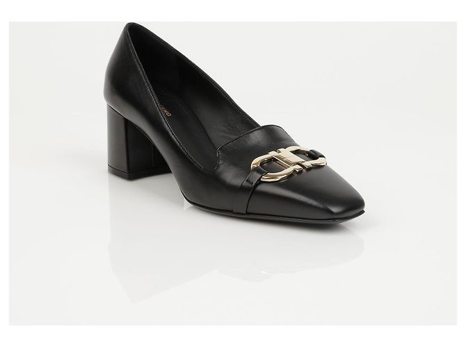 Salvatore Ferragamo Décolleté con ornamento Gancini - vista 2