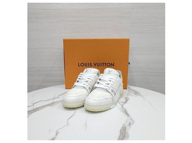 Louis Vuitton Baskets White Trainer - vue 8