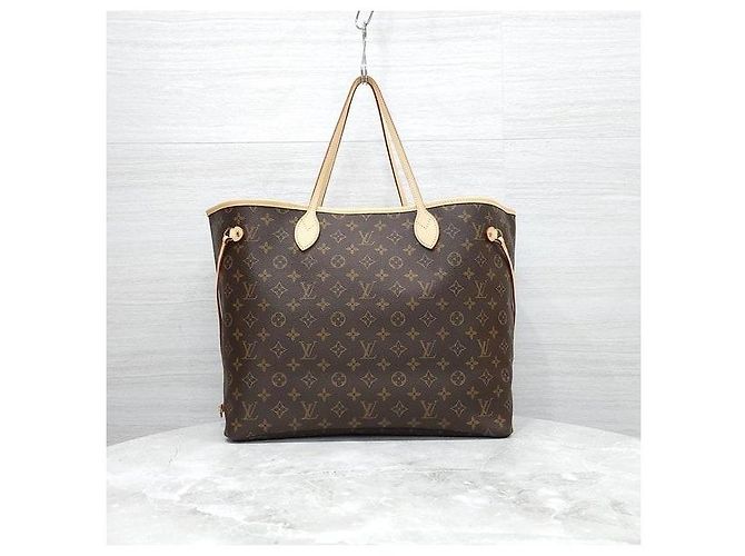 Louis Vuitton Borsa Tote Monogram Neverfull GM - vista 3