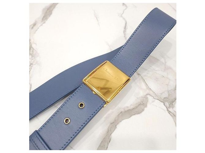 Dior Borsa Box Montaigne in vitello blu, mini borsa a spalla dorata - vista 7