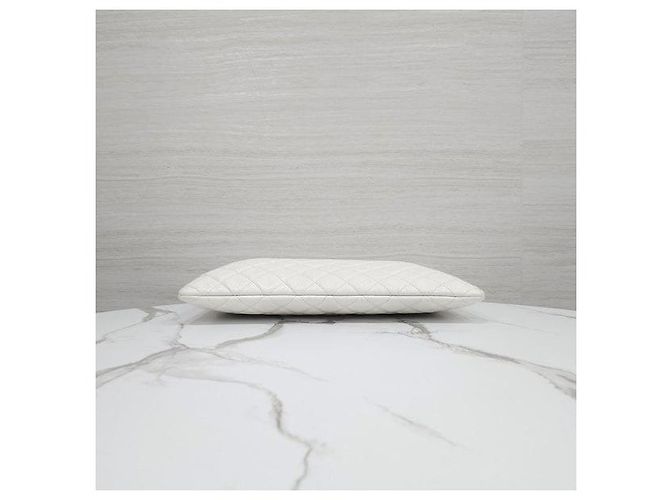 Chanel Classic Clutch Large Caviar White Gold - vista 8