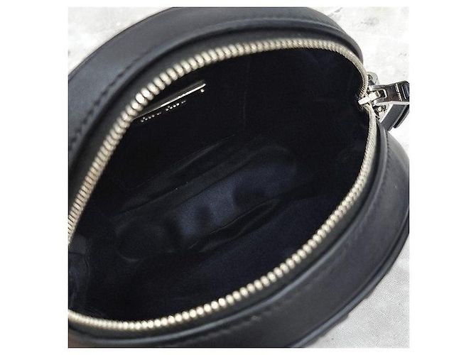 Miu Miu Borsa multi-spalla Round Matelassé Logo Strap - vista 8