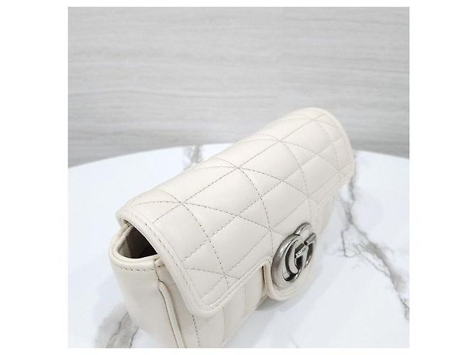 Gucci Borsa Super Mini con catena GG Marmont Matelassé - vista 4