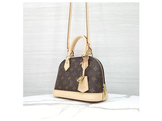Louis Vuitton Alma BB Monogram Schultertasche - Ansicht 2