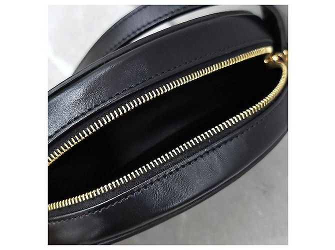 Céline Borsa a tracolla Triomphe Oval Pulse - vista 7