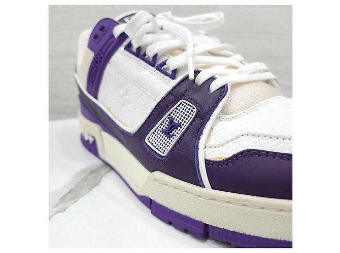 Louis Vuitton Sneakers Trainer Purple White - vista 14