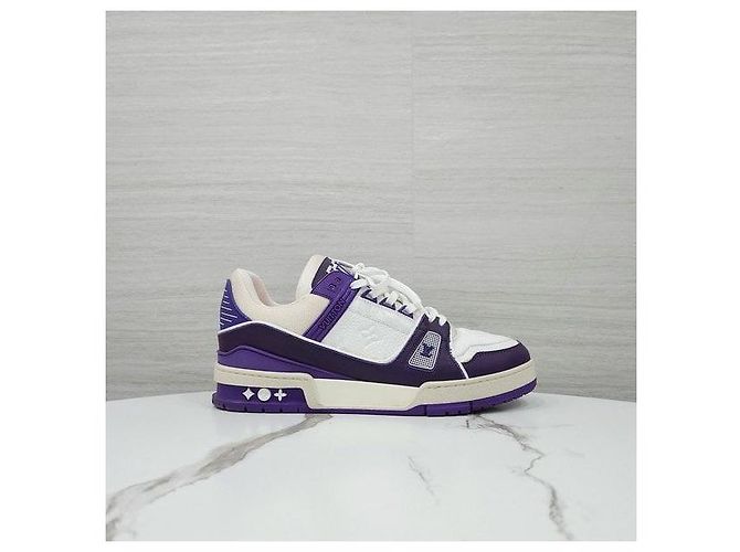 Louis Vuitton Sneakers Trainer Purple White - vista 4