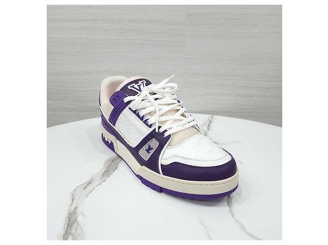 Louis Vuitton Sneakers Trainer Purple White - vista 5