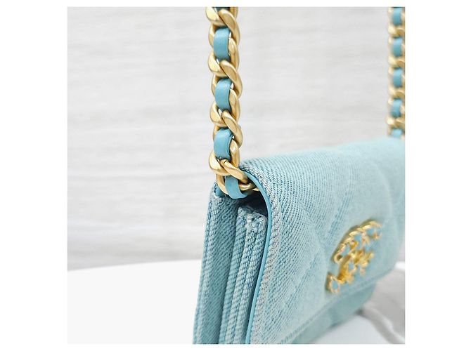 Chanel Borsa a tracolla con patta e catena Blu Denim - vista 13