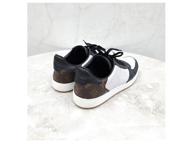 Louis Vuitton Sneakers Monogram Rivoli - vista 10