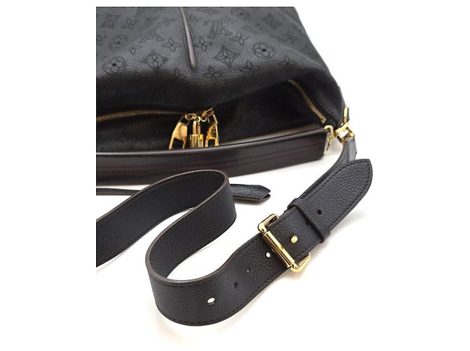 Louis Vuitton Mahina Selene MM Black - vista 13