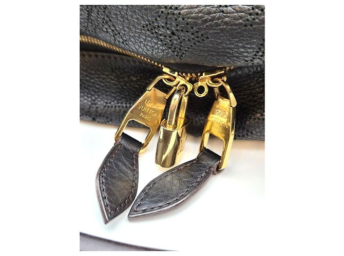 Louis Vuitton Mahina Selene MM Black - vista 14